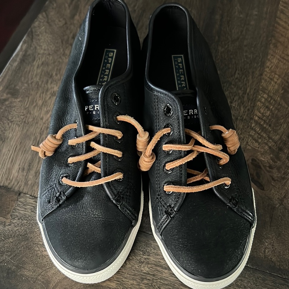 Sperry Sneakers